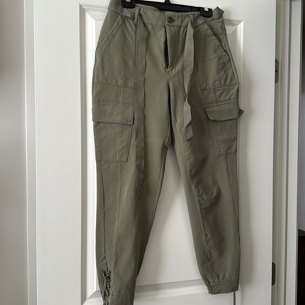 WHBM olive green size 4 jogger pant
